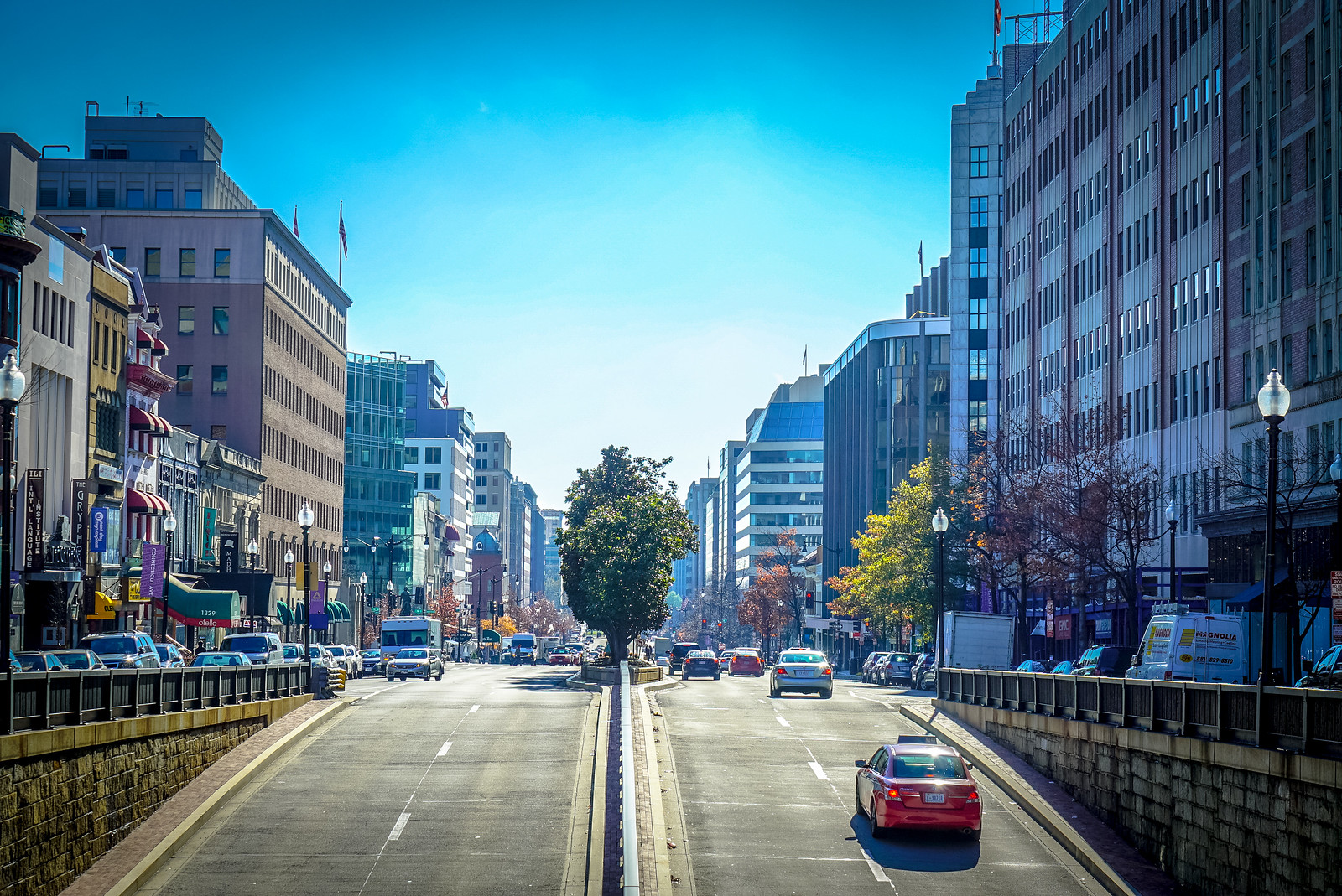 A Practical Guide for Residents Ready to Explore the Best of DC Happy Hour